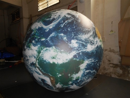 inflatable earth balloon 3
