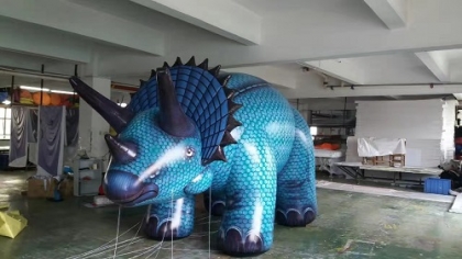 inflatable Triceratops dinos...