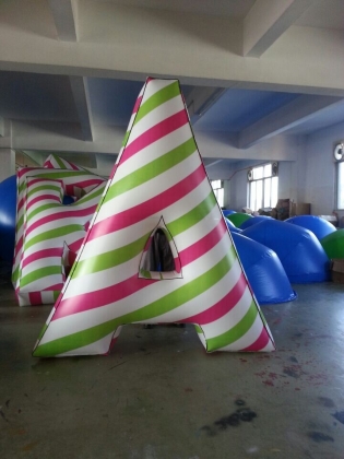 A letter inflatable helium b...