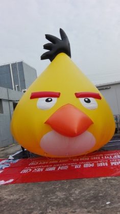 angry bird inflatable balloo...