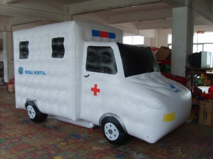 inflatable ambulance car bal...