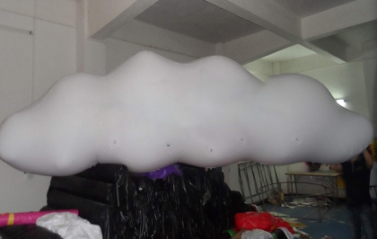 cloud shape helium inflatabl...