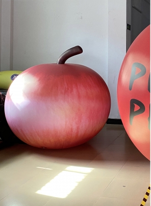 inflatable apple balloon