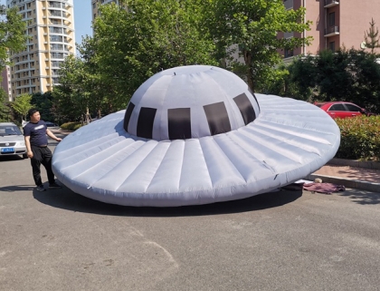 UFO inflatable balloon , inf...