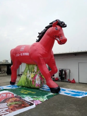 giant inflatable horse carto...
