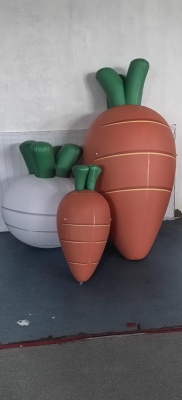 inflatable carrot balloon pv...