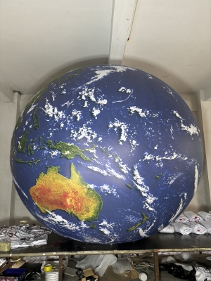 inflatable earth balloon adv...