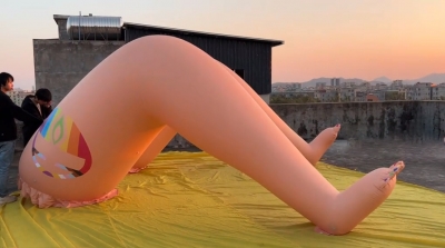 BOYI Giant Inflatable Beauty...