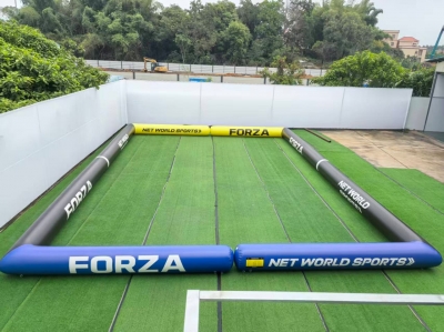 inflatable football pitch fi...